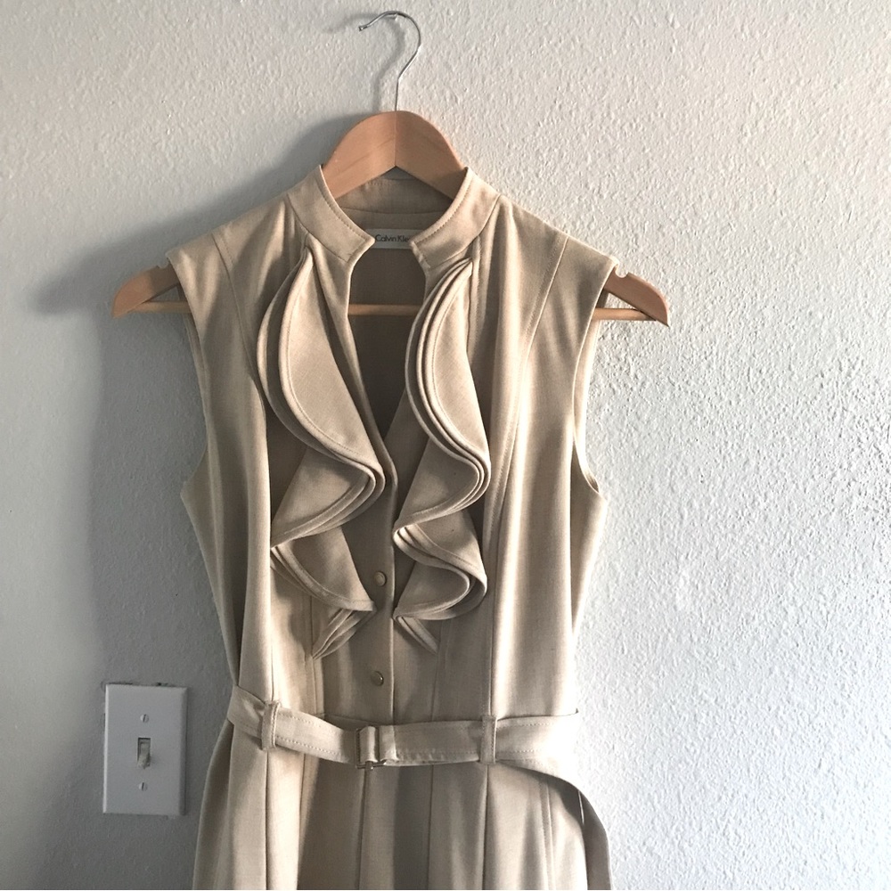 Calvin Klein | 6 | Dress
